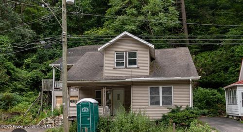 106 N N Mill Street, Nanticoke City, PA, 18634 | Card Image