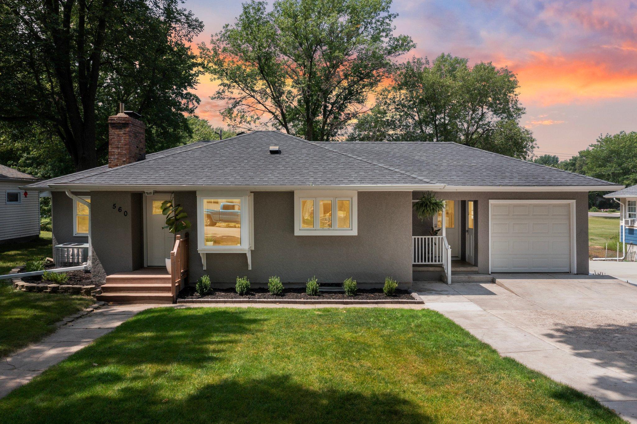 1st St, Winsted, MN 55395