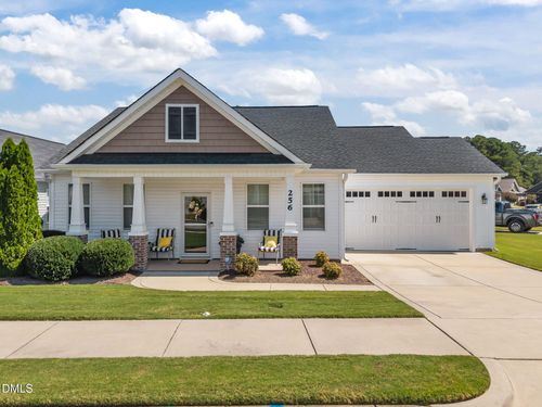 256 Bella Sq, Smithfield, NC, 27577-8961 | Card Image