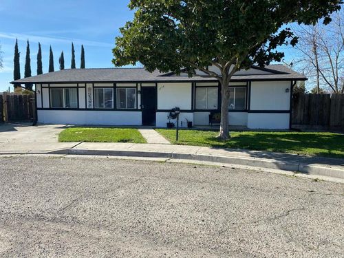 1144 Shirley Ct, Dos Palos, CA, 93620-2125 | Card Image