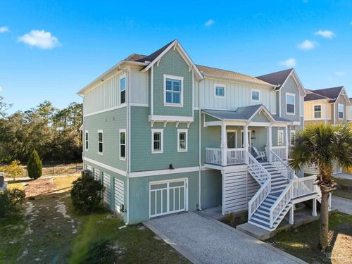 6635 Carlinga Dr, Pensacola, FL, 32507-9565 | Card Image