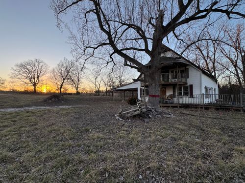 11726 Kable Ln, Boonville, MO, 65233-4017 | Card Image