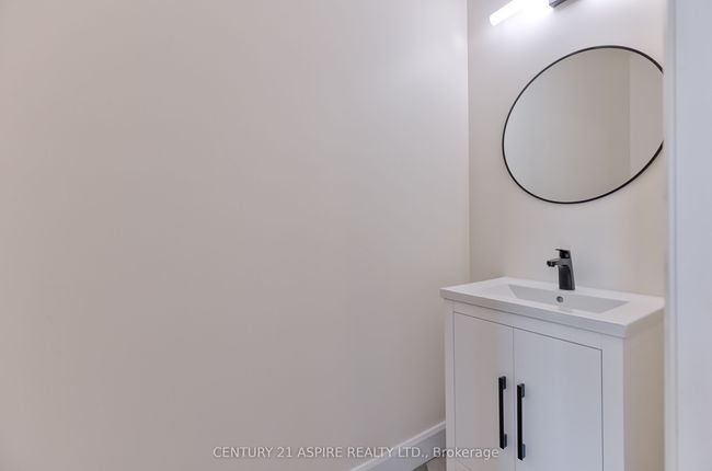 94C Frontenac Cres, House attached with 3 bedrooms, 3 bathrooms and 1 parking in Deep River ON | Image 36