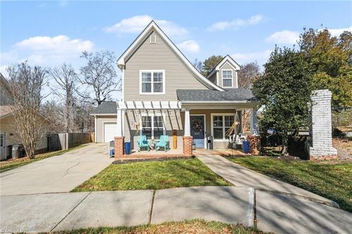 597 Lakeside Valley Dr, Winston-Salem, NC, 27107-6267 | Card Image