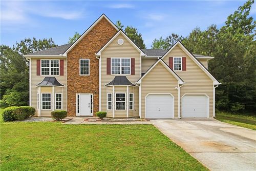 3105 Anneewakee Falls Pkwy, Douglasville, GA, 30135-8440 | Card Image
