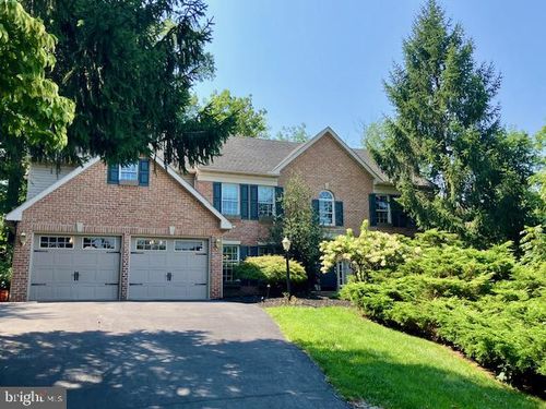4009 Windcroft Ct, READING, PA, 19606-3155 | Card Image