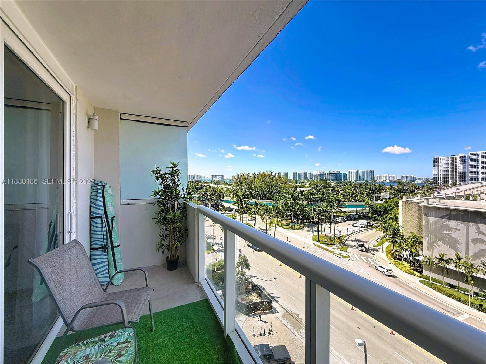 Residential in Sunny Isles Beach 3