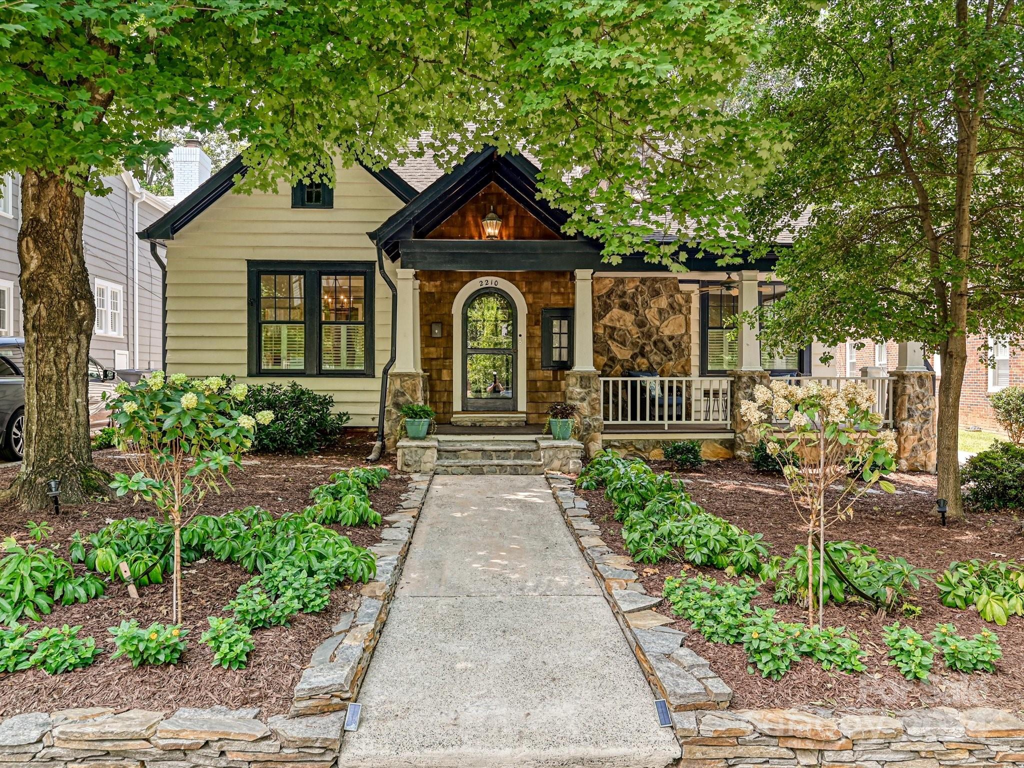 Sarah Marks Ave, Charlotte, NC 28203