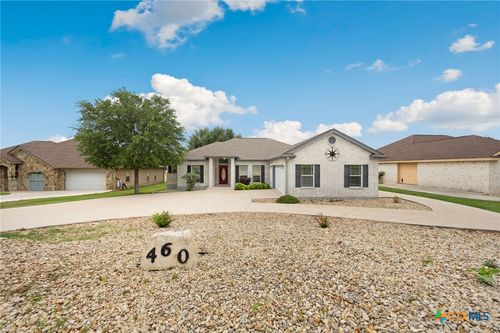 460 Shayla Ln, Canyon Lake, TX, 78133-6035 | Card Image