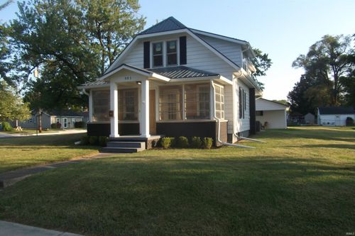 301 E Mill St, Angola, IN, 46703-1123 | Card Image