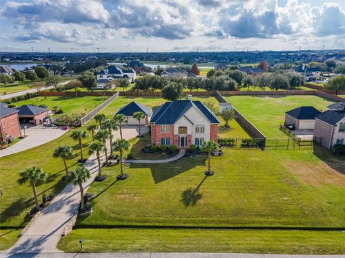 3913 Summer Manor Dr, League City, TX, 77573-7792 | Card Image