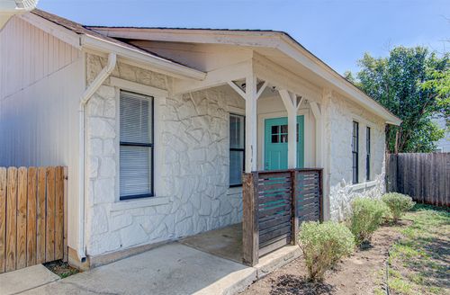 b-1605 Dale Cv, Round Rock, TX, 78664-2909 | Card Image