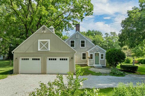 15 Marsh Ln, Hampton Falls, NH, 03844-2027 | Card Image