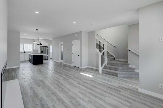 82 Edith Green Nw, Home with 4 bedrooms, 3 bathrooms and 2 parking in Calgary AB | Image 30