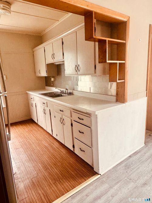 59 Green St, Waterbury, CT, 06708-3536 | Card Image