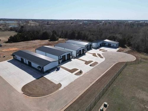 3005-3003-3005 N Park Dr, Stillwater, OK, 74075-2649 | Card Image