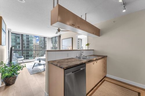 2011-1331 Alberni St, Vancouver, BC, V6E4S1 | Card Image