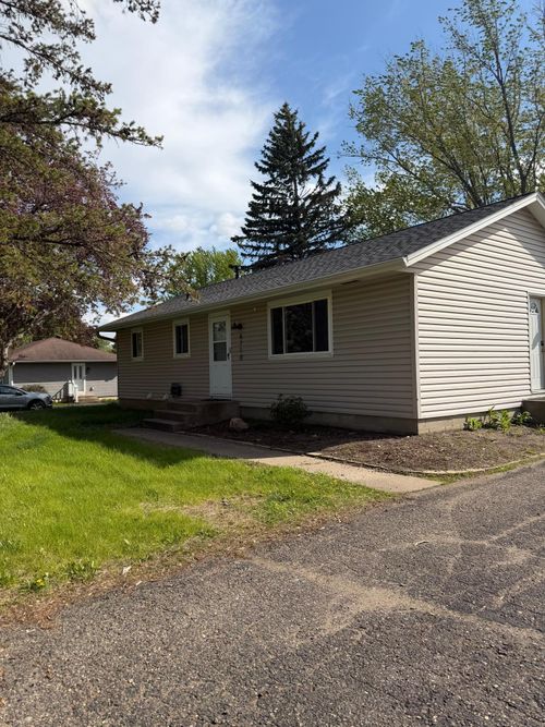 6710 169th St W, Farmington, MN, 55024-9405 | Card Image
