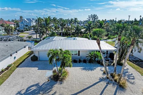 150 Crescent Ave, ANNA MARIA, FL, 34216 | Card Image