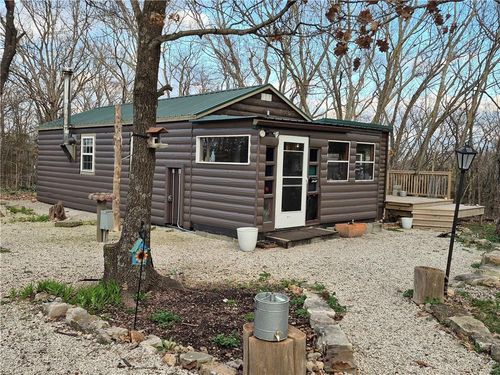 17999 Highway U, Hermitage, MO, 65668-8534 | Card Image