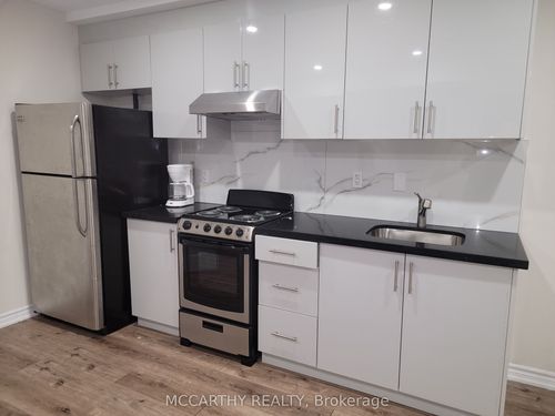 6196 County Rd, New Lowell, ON, L0M1N0 | Card Image