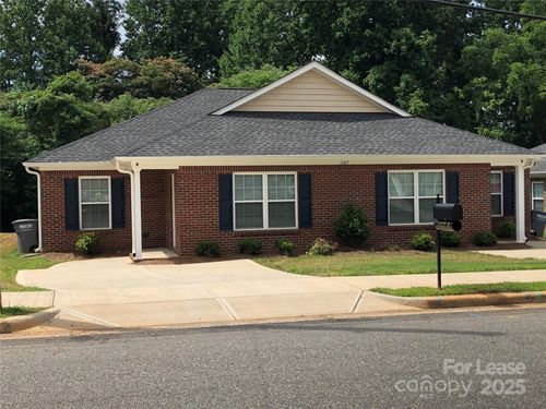 a-1107 Cason St, Belmont, NC, 28012-2259 | Card Image