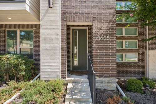 1425 Alberti Ave, Plano, TX, 75075-1200 | Card Image
