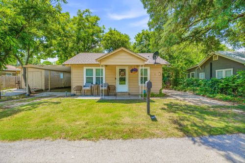 328 S Race St, Stephenville, TX, 76401-5759 | Card Image