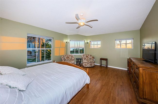 614 Maryland Ave, House other with 5 bedrooms, 4 bathrooms and null parking in CRYSTAL BEACH FL | Image 33