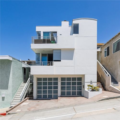 209 41st St, Manhattan Beach, CA, 90266-3140 | Card Image