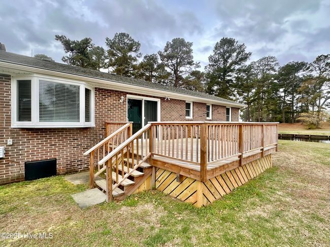 Deck | Image 38