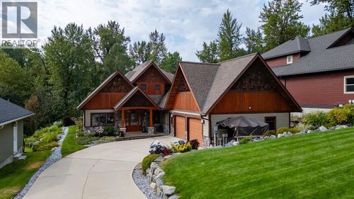 903 Redstone Dr, Rossland, BC, V0G1Y0 | Card Image