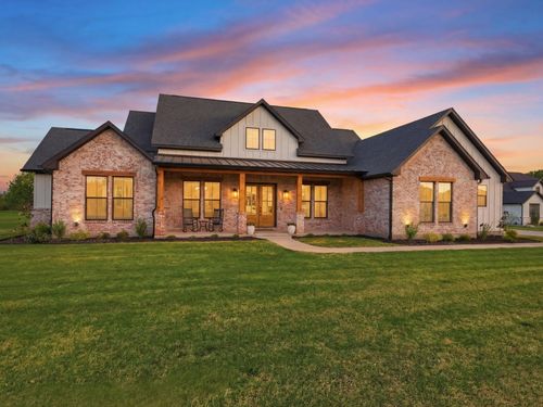 330 Charlie Joseph Dr, Van Alstyne, TX, 75495-3091 | Card Image