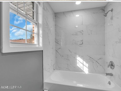 83-364 Westwood Ave, Long Branch, NJ, 07740-5565 | Card Image
