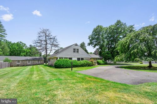 1457 Meetinghouse Rd, Warminster, PA, 18974-1030 | Card Image