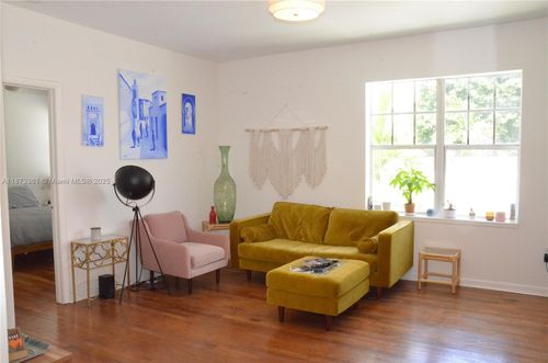 apt-302-1244 Pennsylvania Ave, Miami Beach, FL, 33139-4469 | Card Image