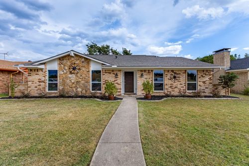 630 Grinnell Dr, Garland, TX, 75043-5425 | Card Image