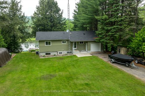 1093 Lamar Dr, Algonquin Highlands, ON, K0M1S0 | Card Image