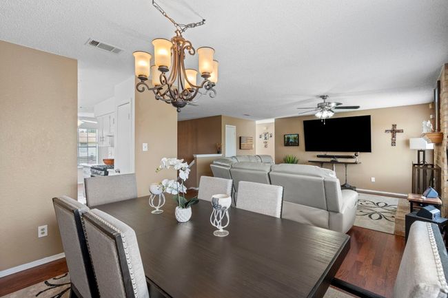 8559 Red Willow Dr, House other with 3 bedrooms, 3 bathrooms and 6 parking in Austin TX | Image 8