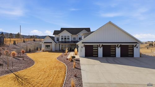 2605 Top Shelf Ave, Spearfish, SD, 57783-3332 | Card Image