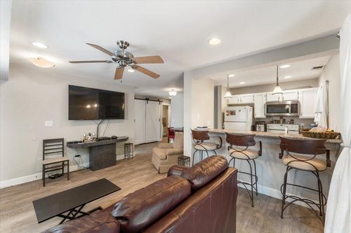 apt-c-2249 Kietzke Ln, Reno, NV, 89502-3646 | Card Image