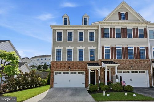 801 Stonecliffe Rd, MALVERN, PA, 19355-0305 | Card Image