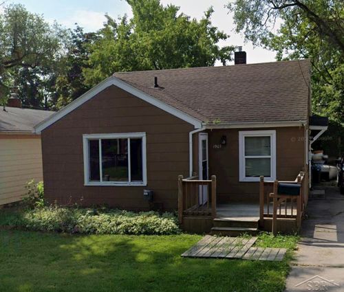 1907 Morgan St, Saginaw, MI, 48602-5060 | Card Image