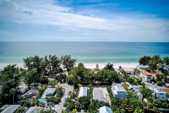 3 - 104 29 Th St, Condo with 2 bedrooms, 2 bathrooms and null parking in Holmes Beach FL | Image 48