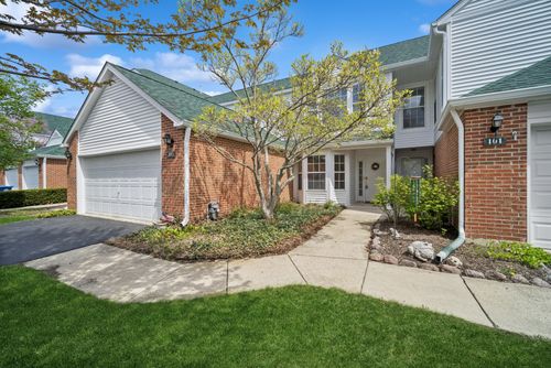 103 Meadowbrook Ln, Lake Bluff, IL, 60044-1145 | Card Image