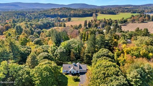 1 Cornwall Dr, Great Barrington, MA, 01230-1592 | Card Image