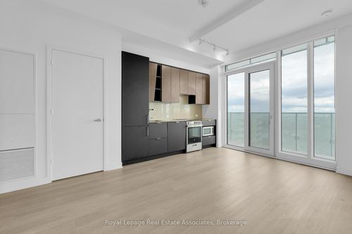 1909-3883 Quartz Rd, Mississauga, ON, L5B0M4 | Card Image