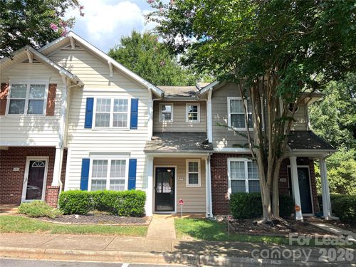 8378 Chaceview Ct, Charlotte, NC, 28269-1001 | Card Image