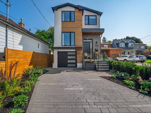 221 Virginia Ave, East York, ON, M4C2T6 | Card Image