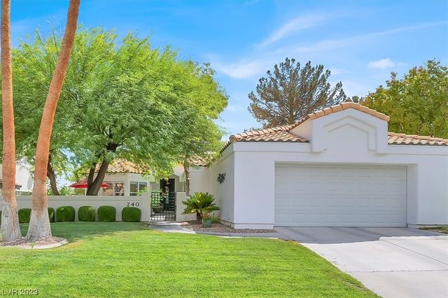 240 Windsong Dr, House other with 3 bedrooms, 2 bathrooms and null parking in Henderson NV | Image 4